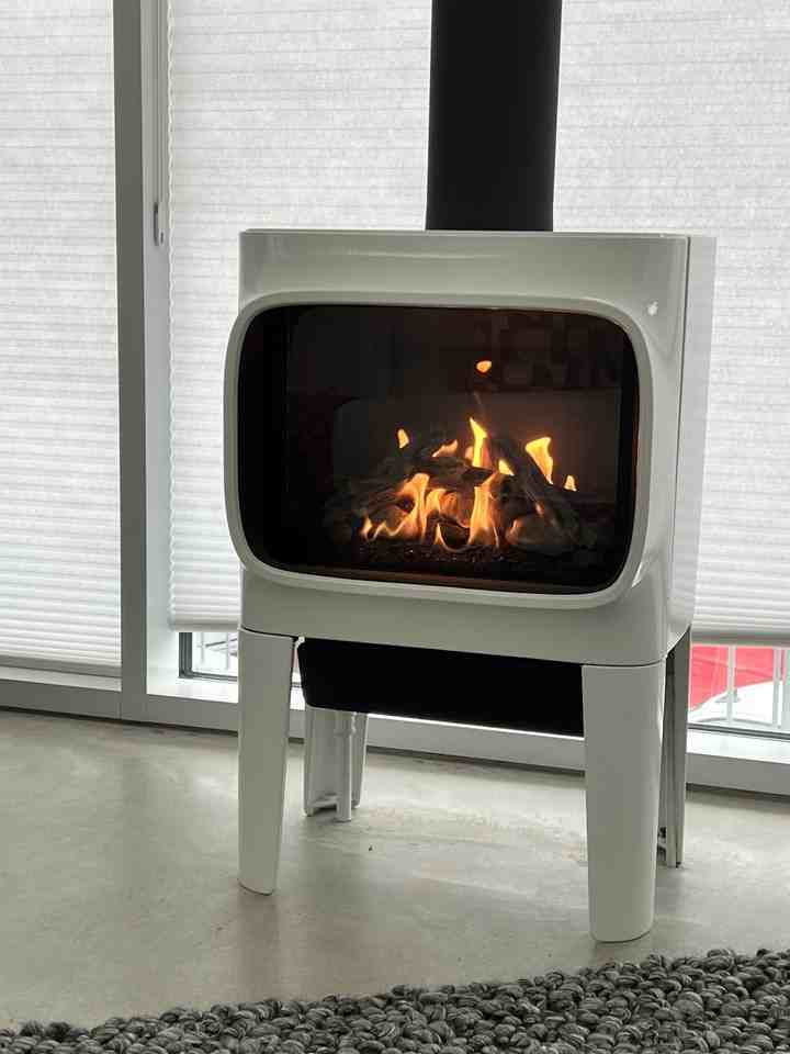 855 Union Street - Photo 3 of 34