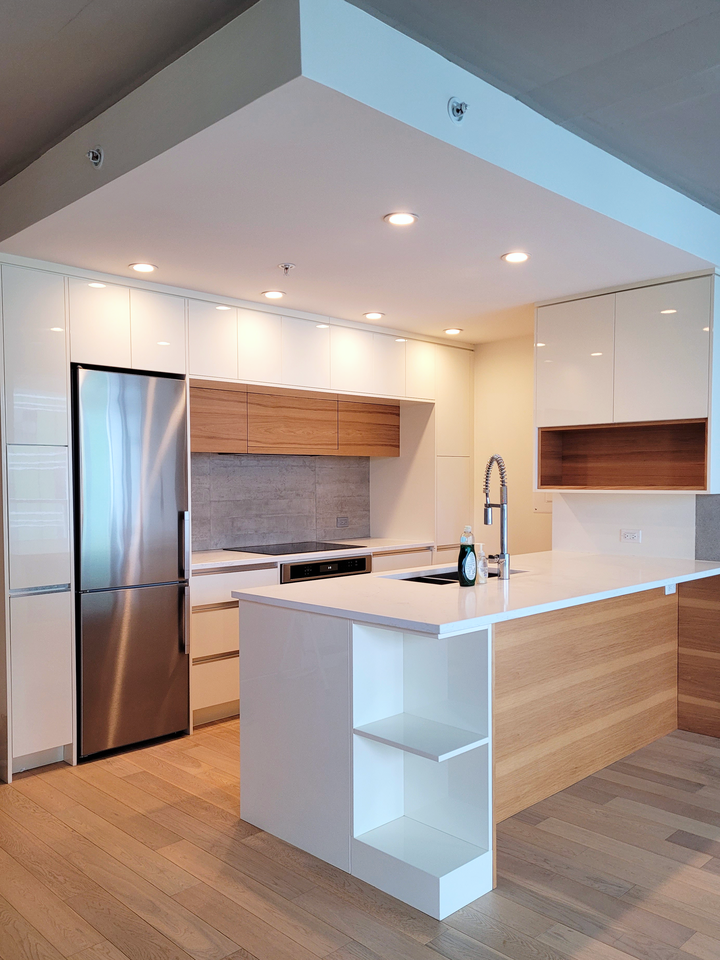 989 Johnson Street #608