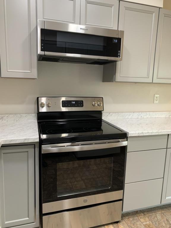 2335 55th St Unit A - Photo 6 of 33