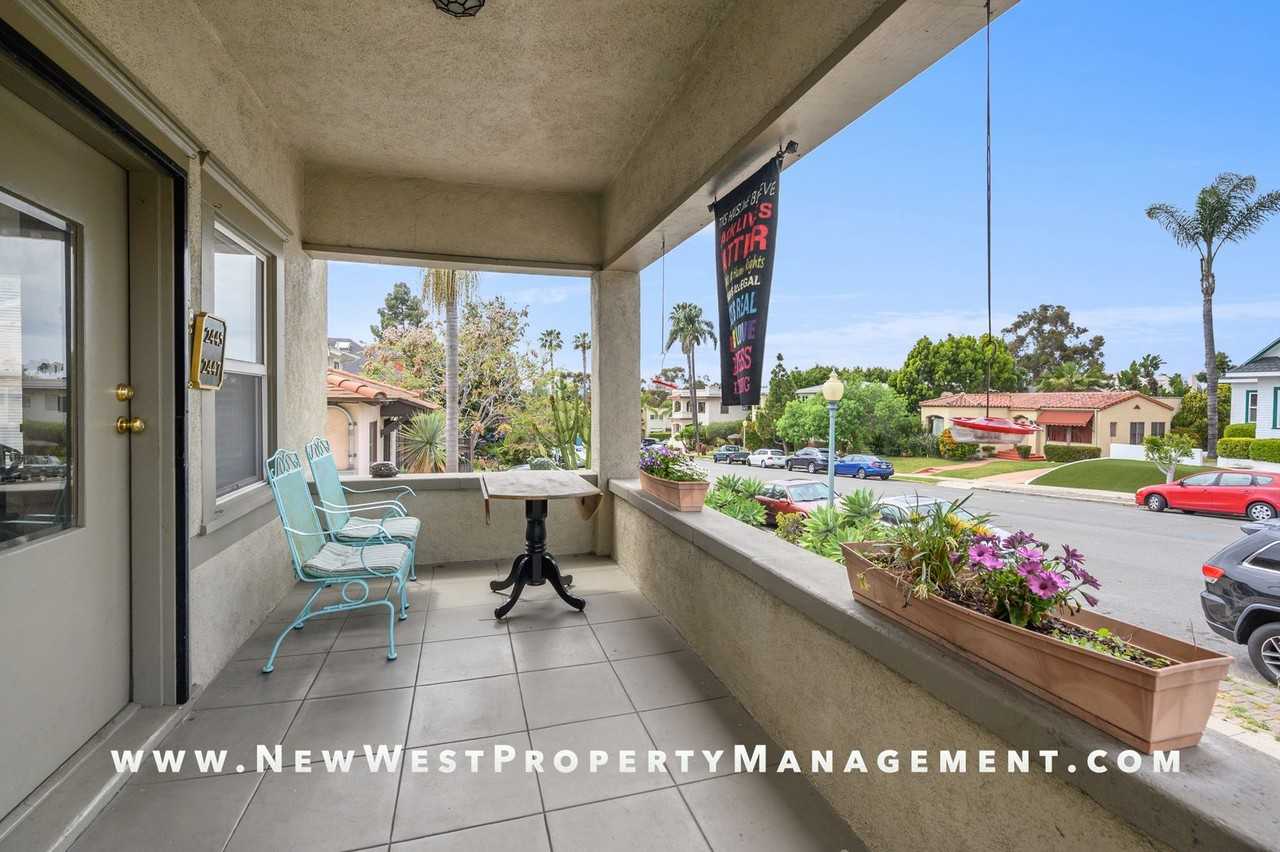 2447 A St - Photo 2 of 23