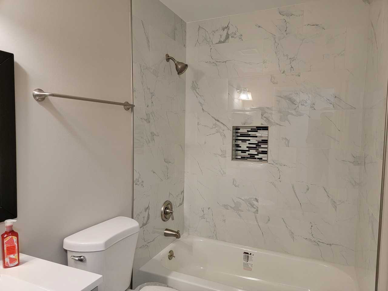 607 Ravens Crest Dr #607 - Photo 2 of 9