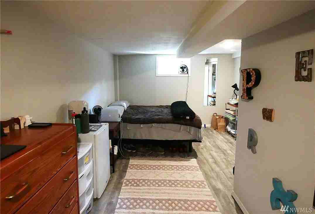 12505 22nd Ave Ne #NA - Photo 3 of 13