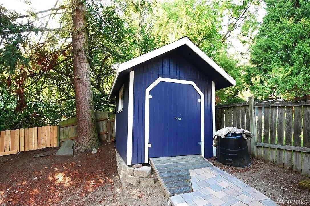 12505 22nd Ave Ne #NA - Photo 5 of 13