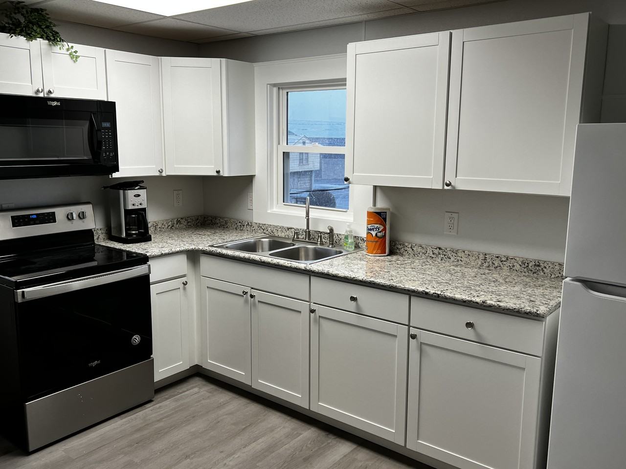 334 E Water St #2ndFL - Photo 3 of 11