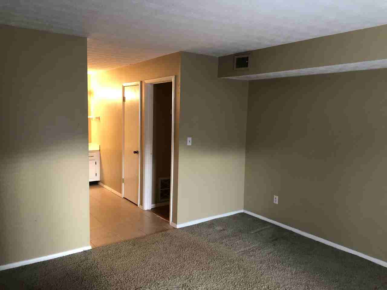 302 Park Ridge Cir #NA - Photo 7 of 30