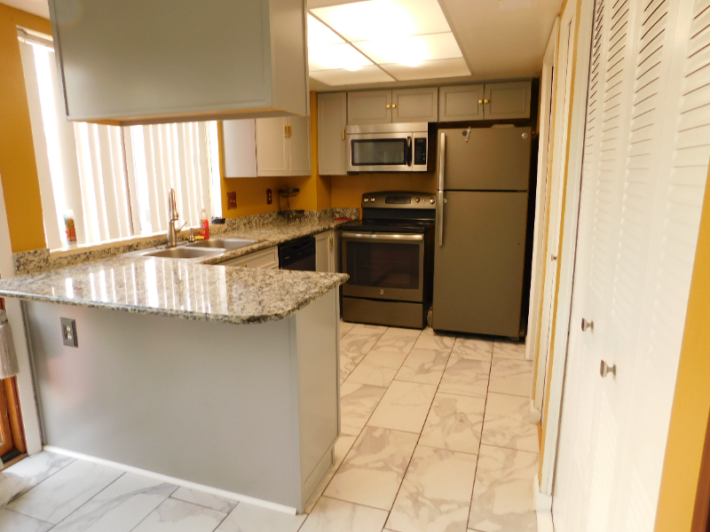 12472 E Kansas Pl - Photo 3 of 19