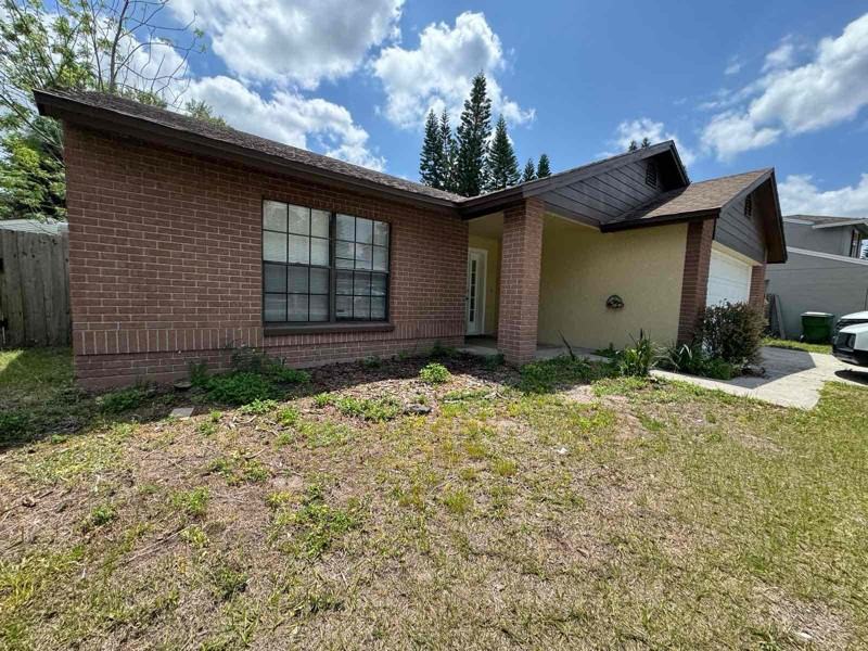 21526 Coot Dr - Photo 2 of 40