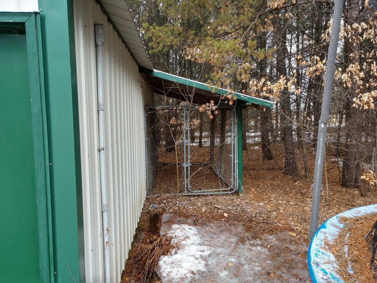 8738 33rd St - Photo 3 of 8