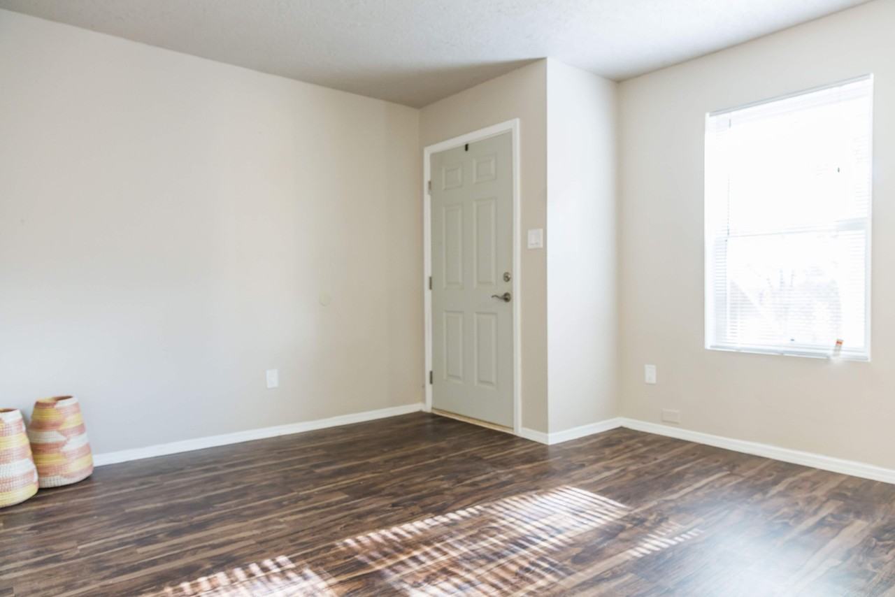 12361 Mountain Rd Ne - Photo 6 of 26