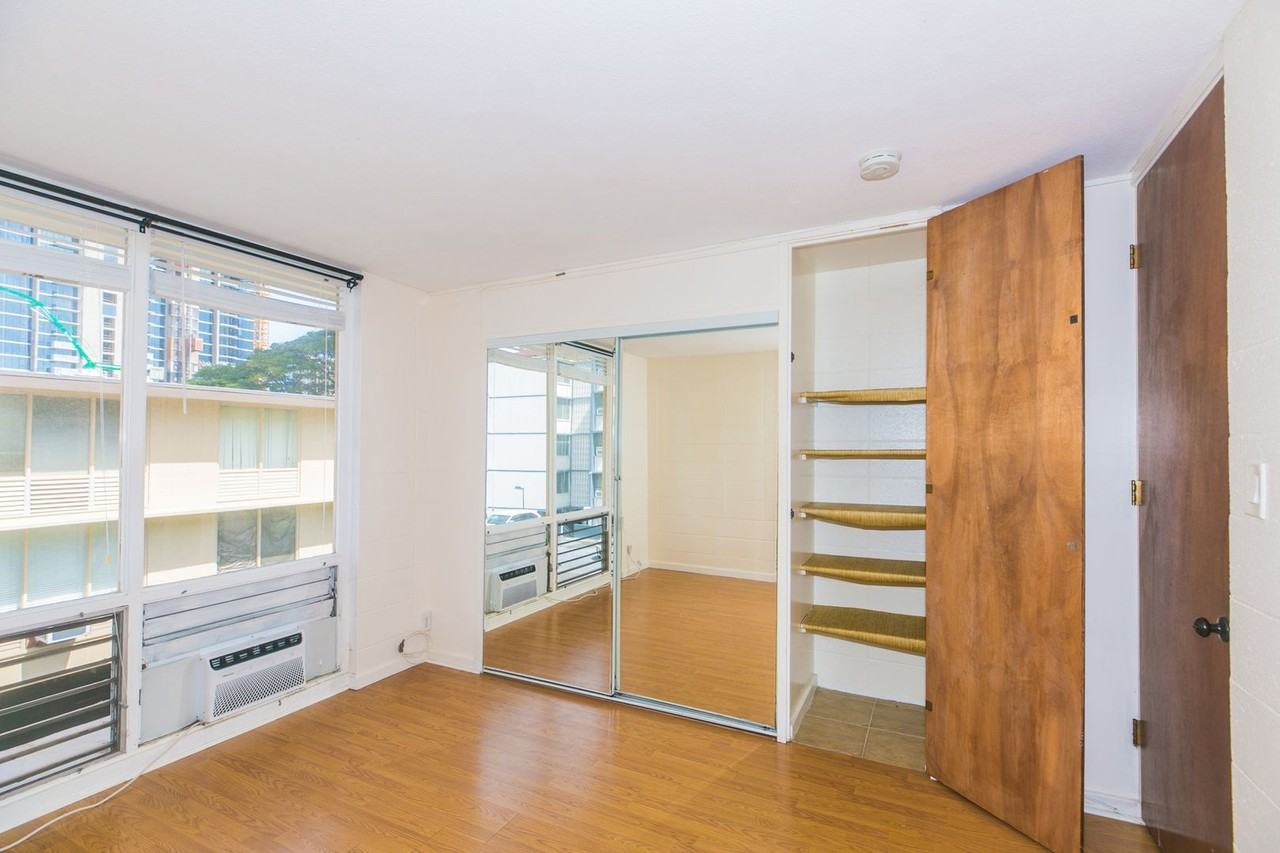 920 Kaheka St #22 - Photo 5 of 37