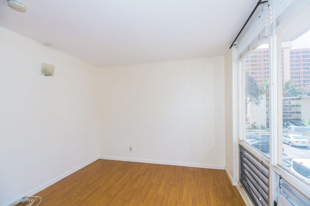 920 Kaheka St #22 - Photo 7 of 37