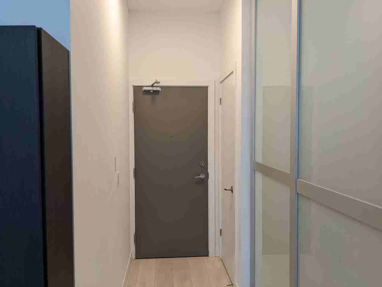 Bathurst St & Fort York Blvd #208 - Photo 2 of 9
