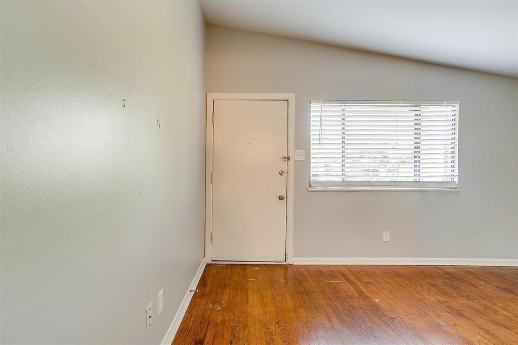 5500 Birchman Ave - Photo 4 of 12