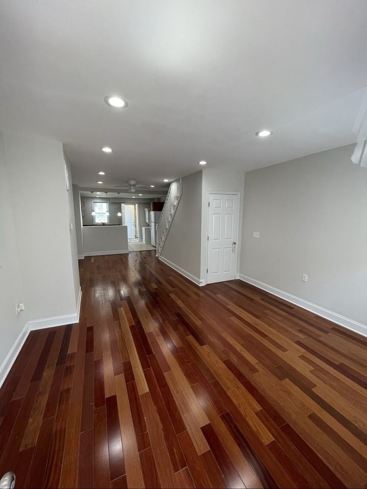 1616 Cereal St - Photo 3 of 15