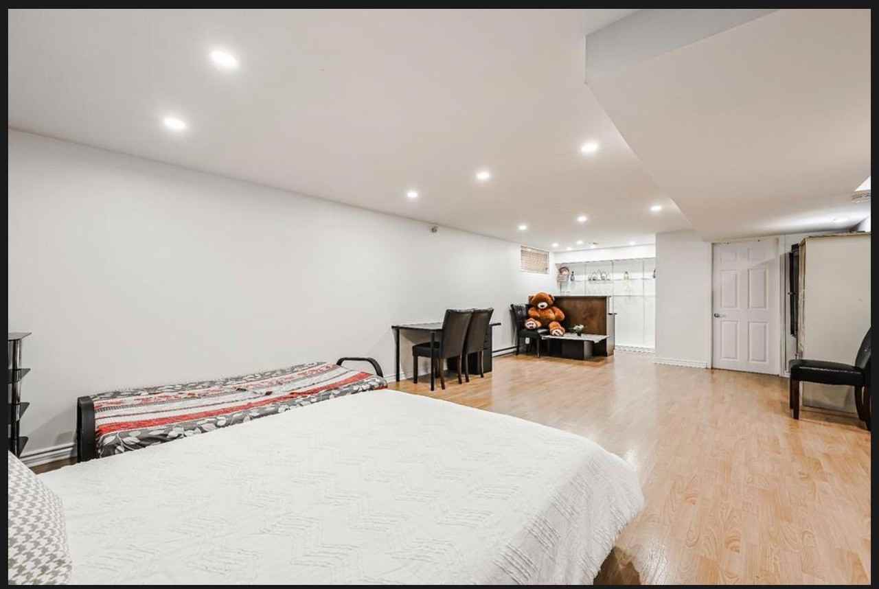 685 Rue Basinet - Photo 2 of 14