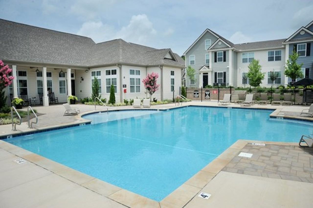 Cottages on Tazewell - Photo 3 of 21