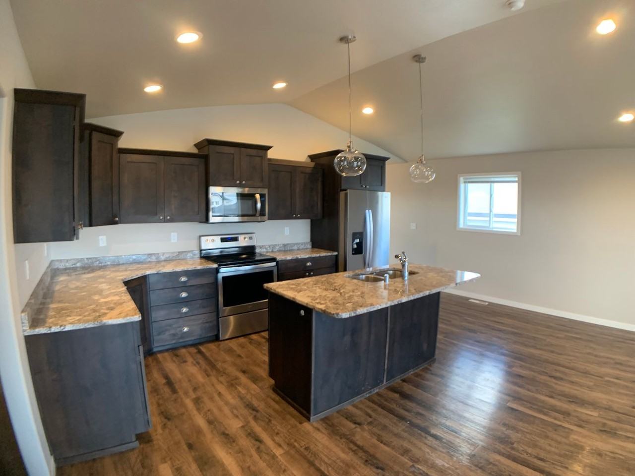 3622 17th St S - Photo 4 of 41