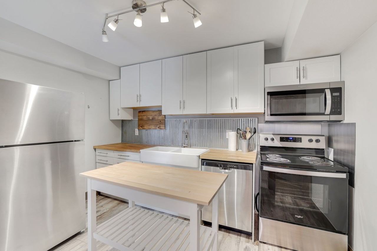 92 Club House Rd - Photo 5 of 16