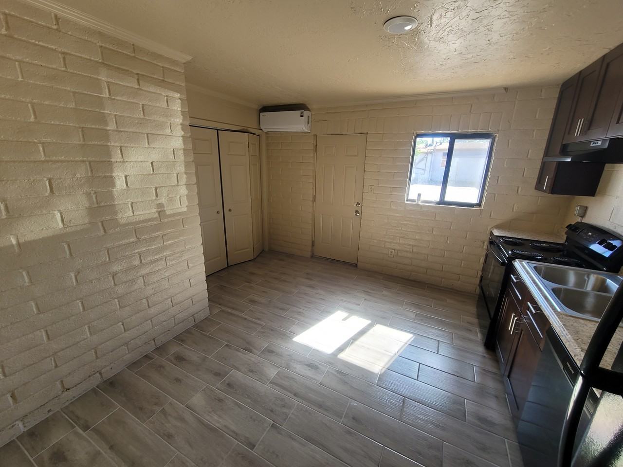 801 S. Espina - 2 #2 - Photo 4 of 16