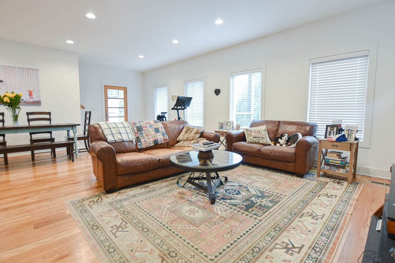 515 Wilcox St - Photo 4 of 19