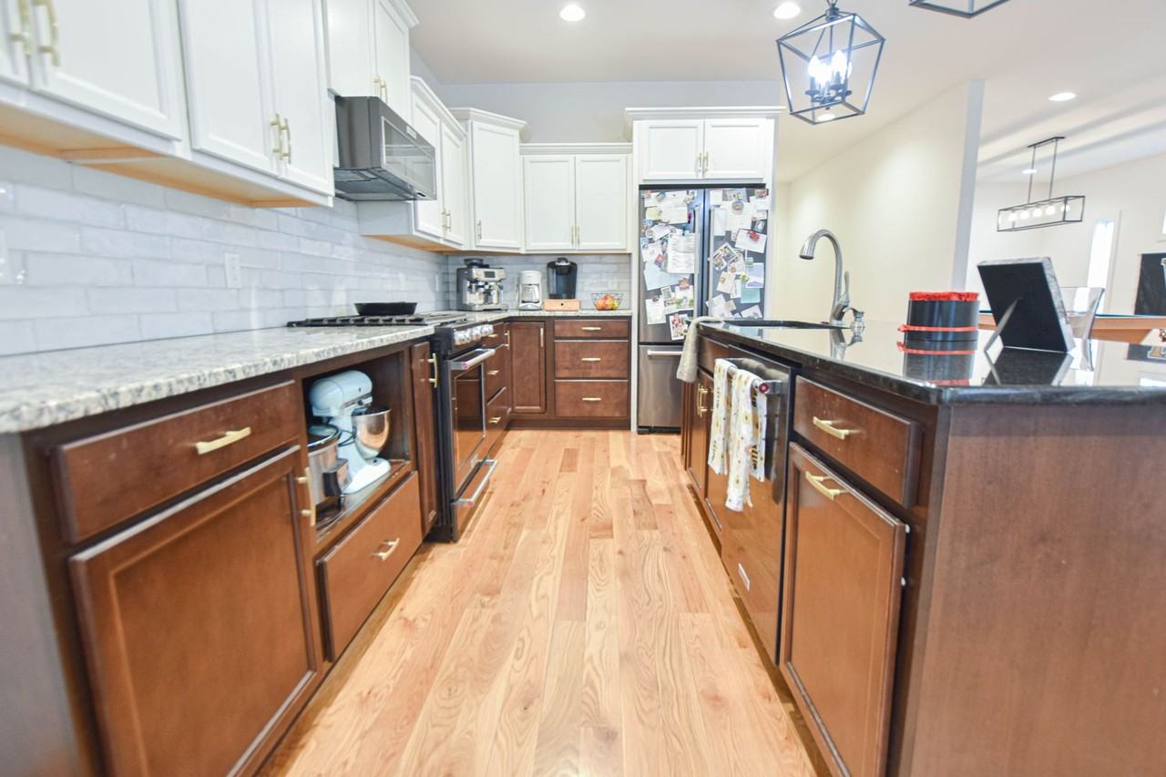 515 Wilcox St - Photo 6 of 19
