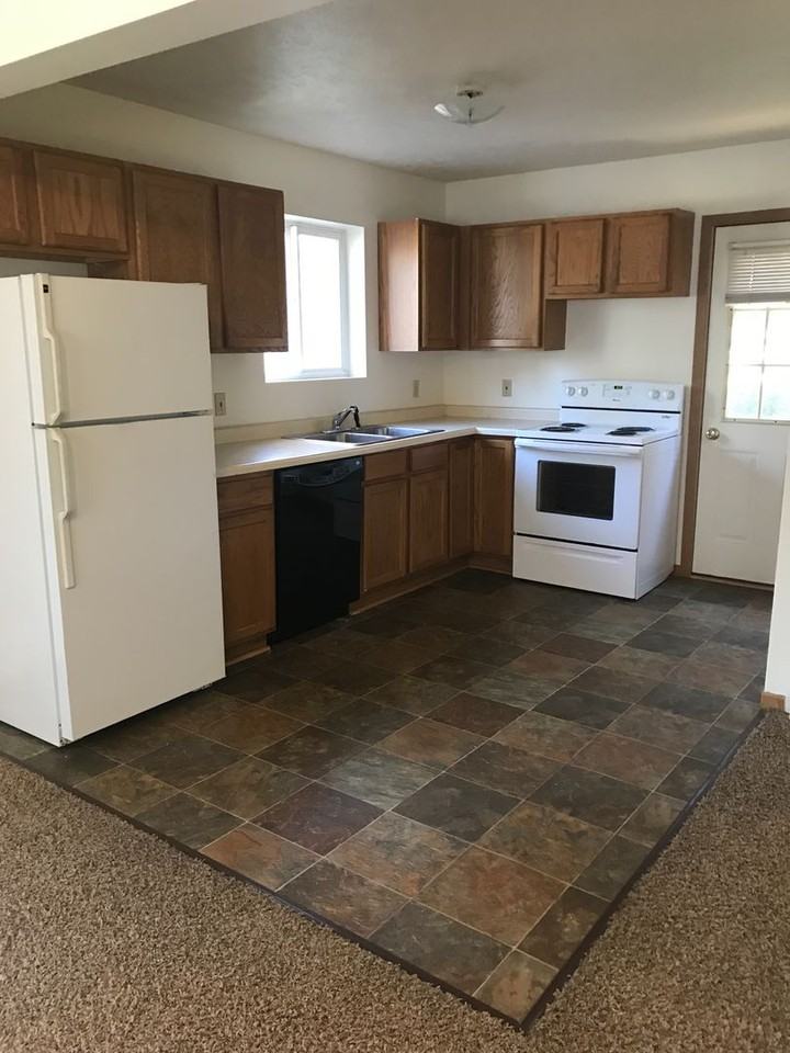 2112/2114 Wilkinson - Photo 2 of 8