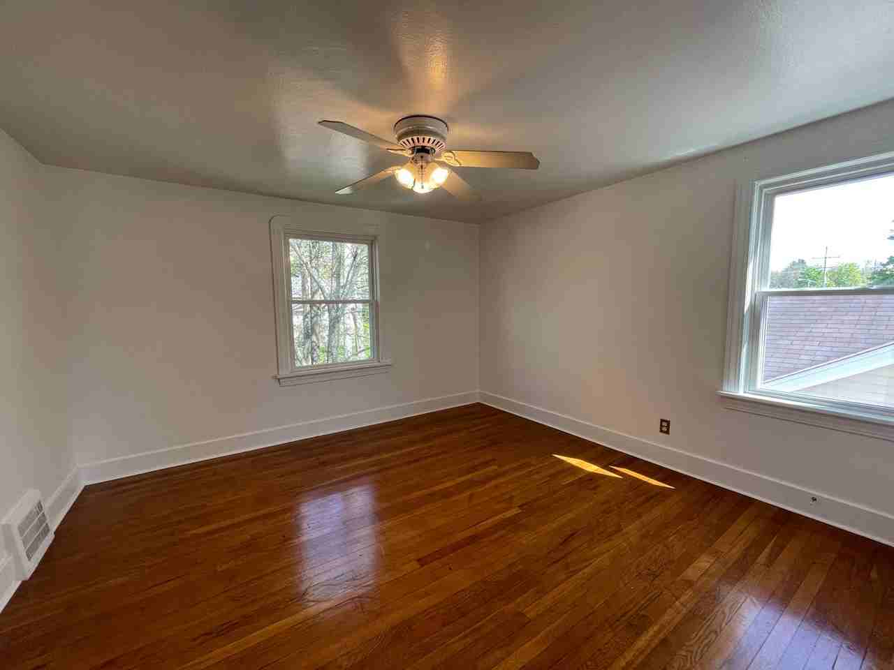 1022 S Morgan St - Photo 7 of 8