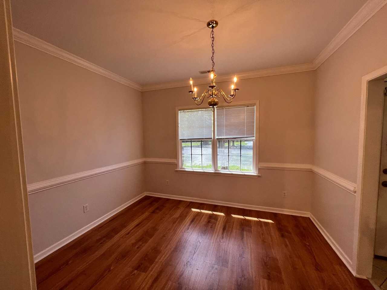 829 Ruffin St - Photo 6 of 38