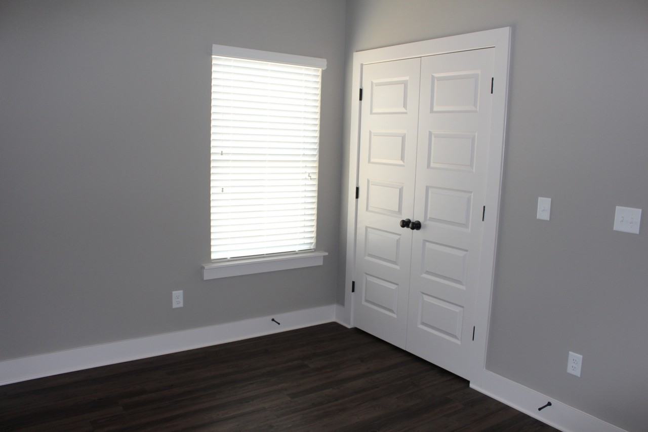 3982 Valley Mnr - Photo 5 of 22