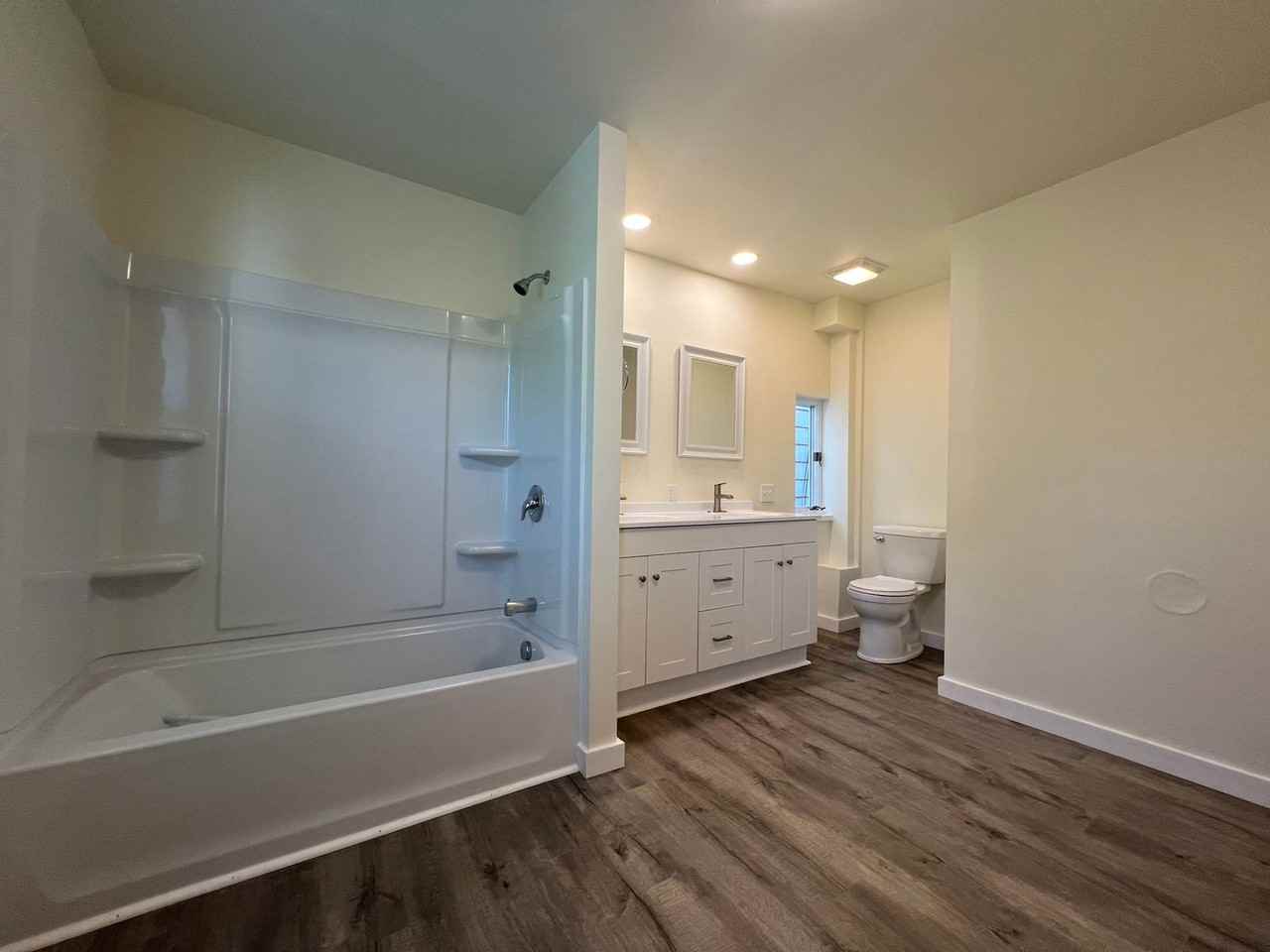 2677 S 18th St - Photo 3 of 44