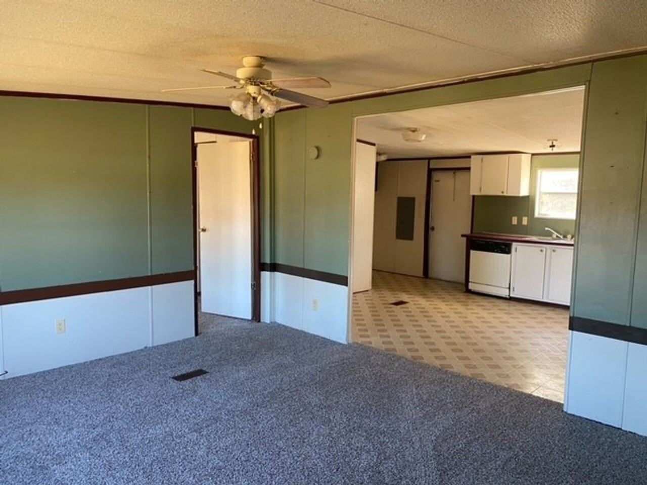 35 Harnage Rd - Photo 2 of 10
