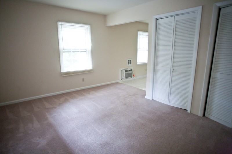 212 212 5 McCauley Street - Photo 2 of 8