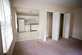 212 212 5 McCauley Street - Photo 1 of 1