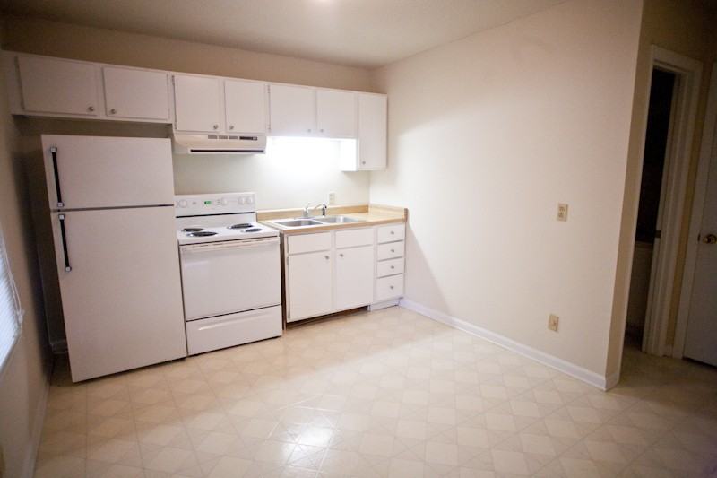 212 212 5 McCauley Street - Photo 4 of 8