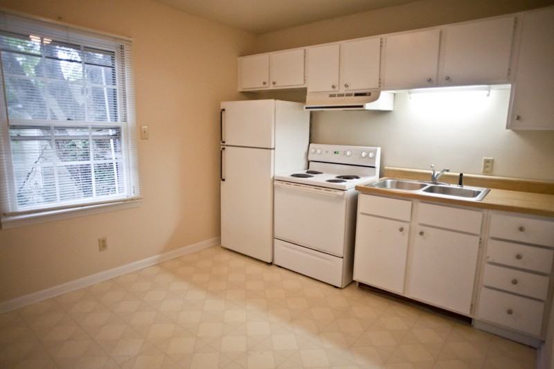 212 212 5 McCauley Street - Photo 6 of 8