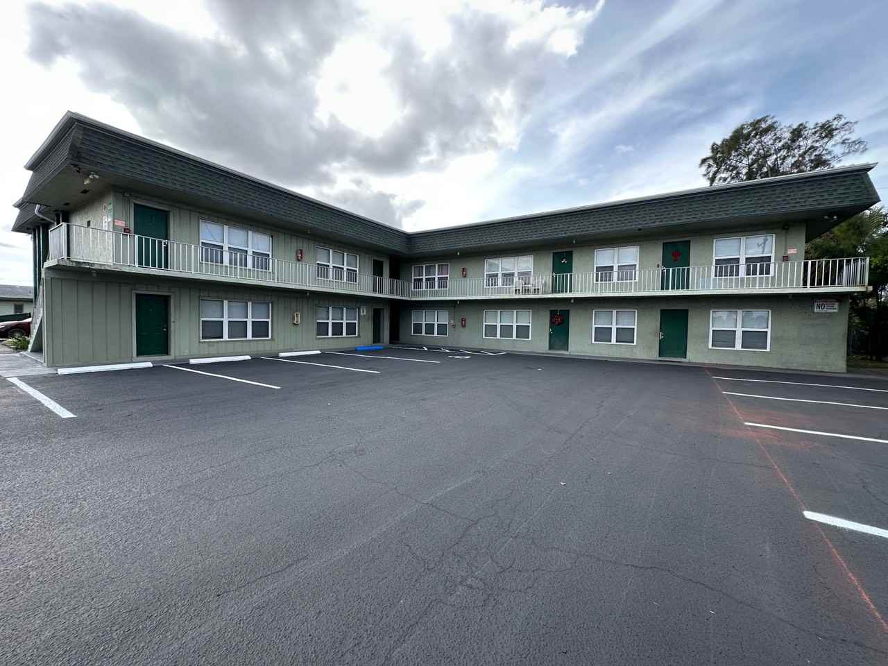 Bayberry Apartments #2 - Photo 2 of 3