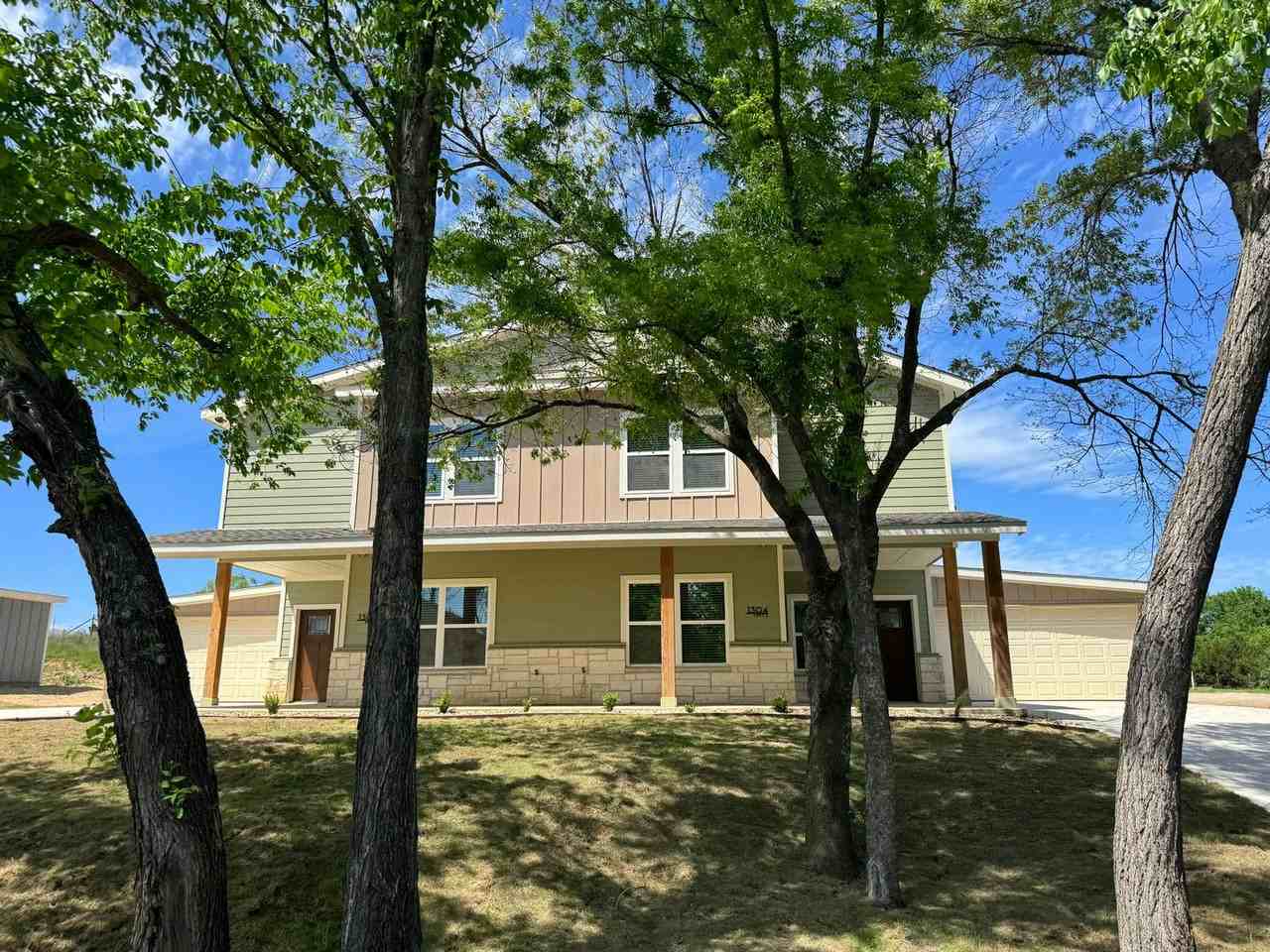 1304 1304 Unit1 Johnson Bend - Photo 4 of 12