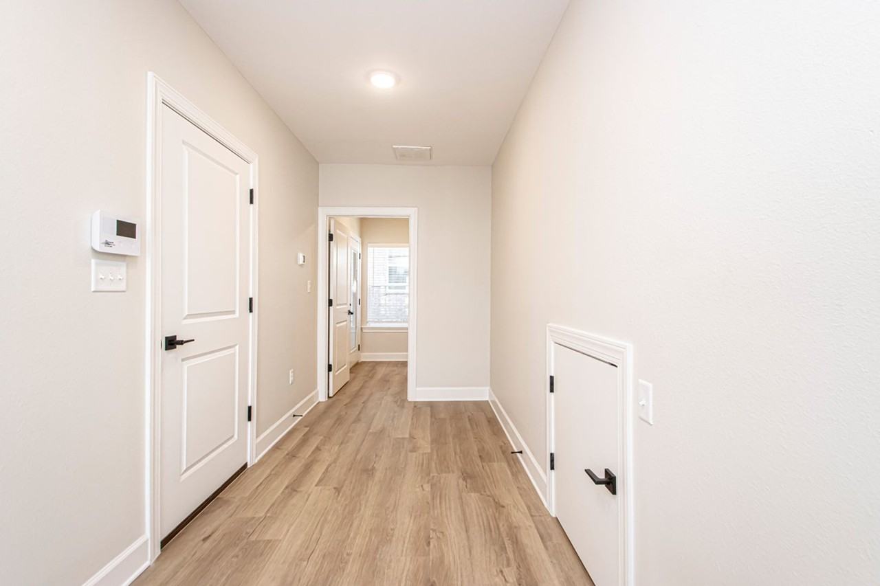 1220 W. 4th Street - Photo 6 of 33