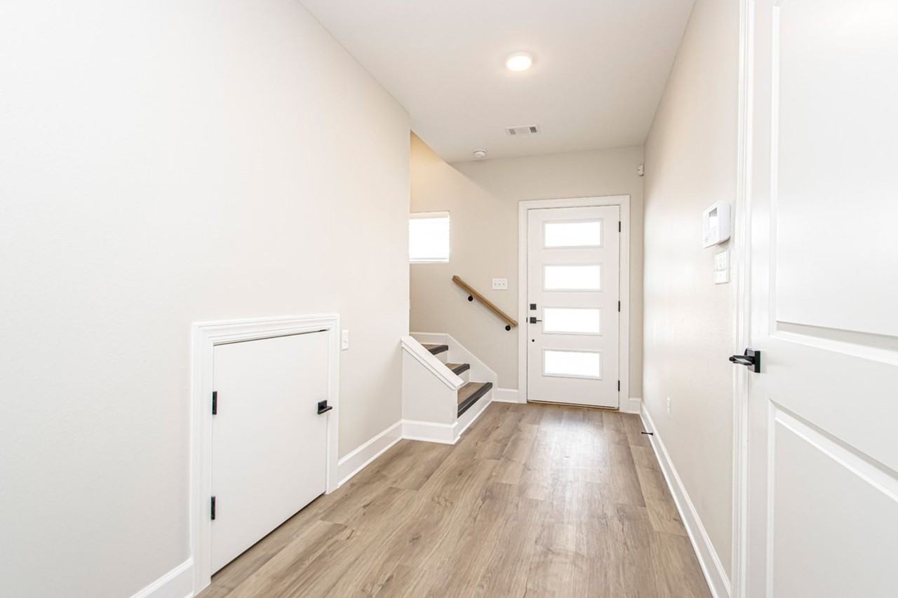 1220 W. 4th Street - Photo 7 of 33
