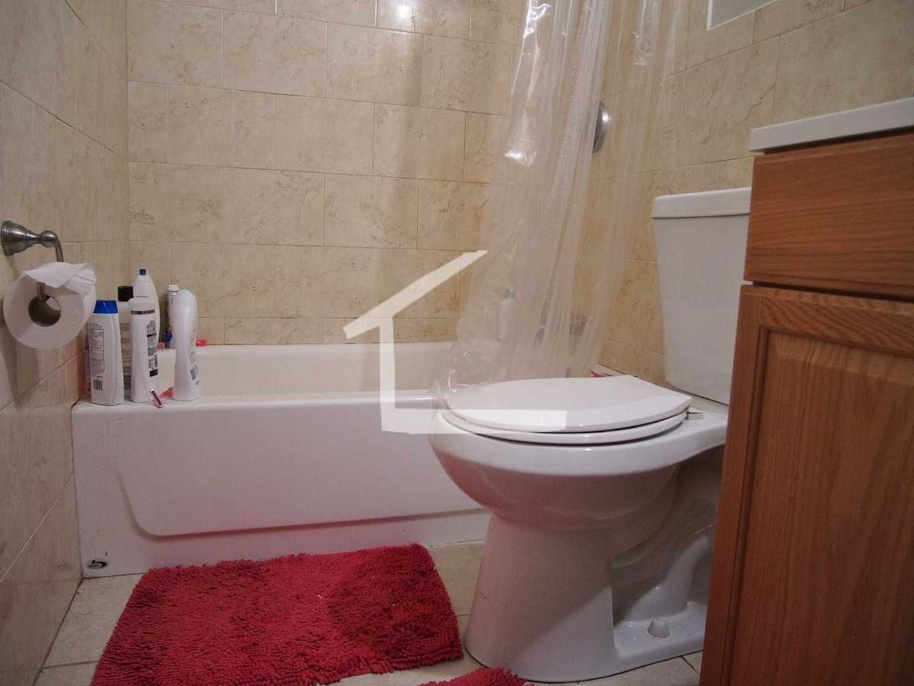 148 Strathmore Rd - Photo 7 of 14