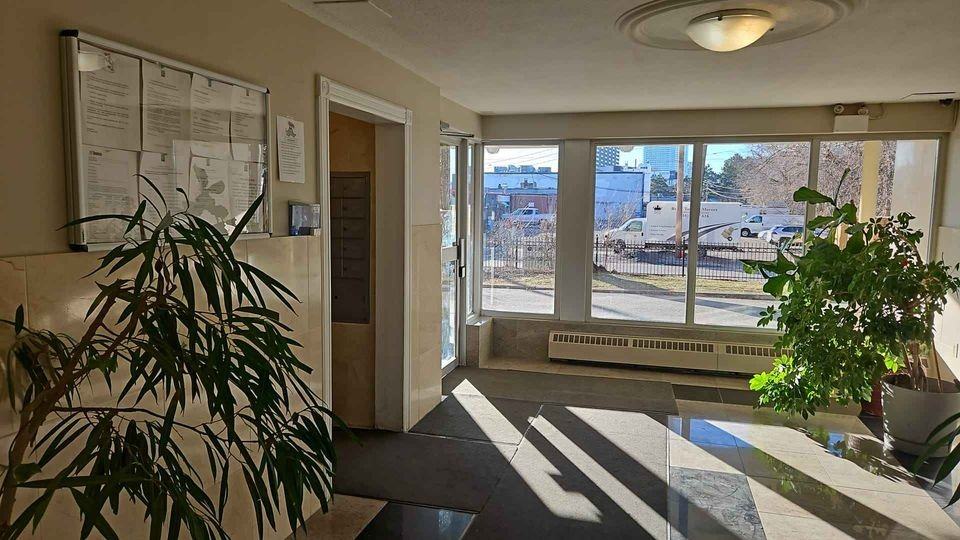 6210 Yonge Street #108 - Photo 6 of 6