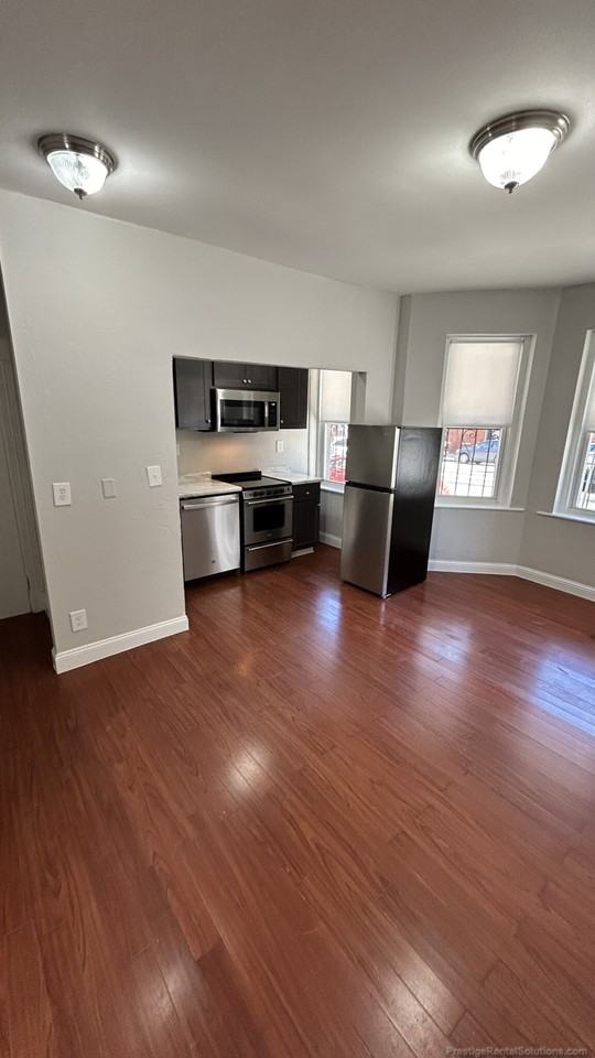 75 South Huntington Avenue #1 - Photo 2 of 15