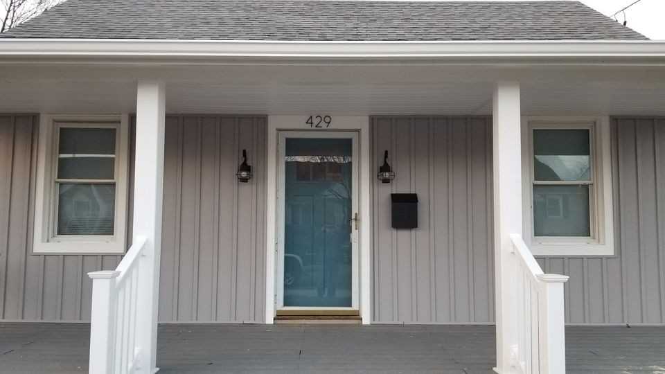 429 West Maple Street - Photo 2 of 26