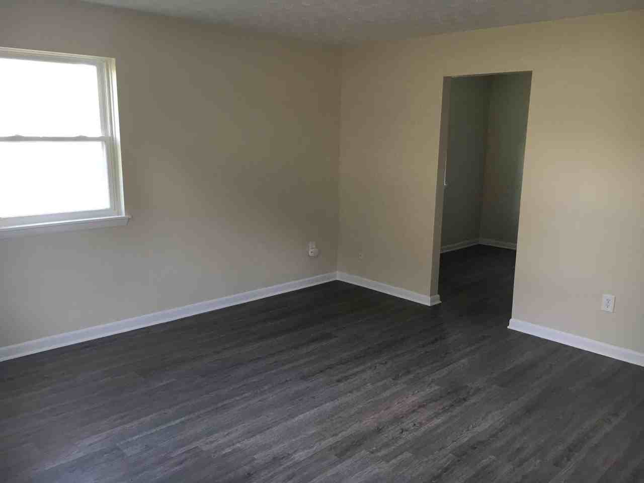 3001 McGuffey - Photo 2 of 16