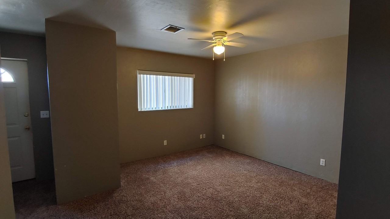 9766 E. Lakeshore Drive - Photo 3 of 24