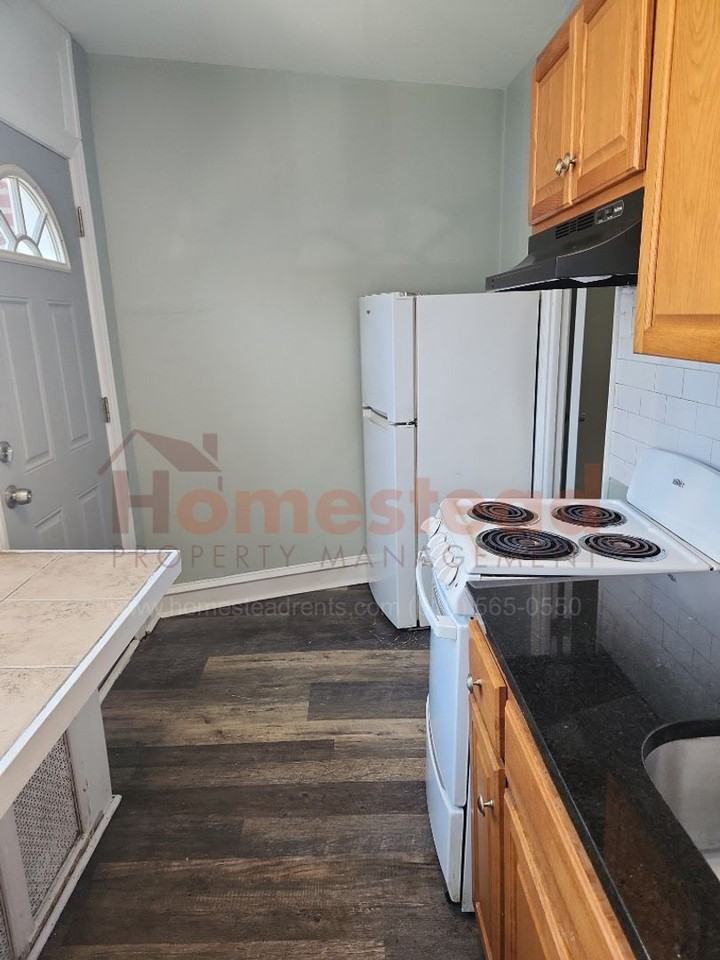 74 Bartram Ave - Photo 3 of 12