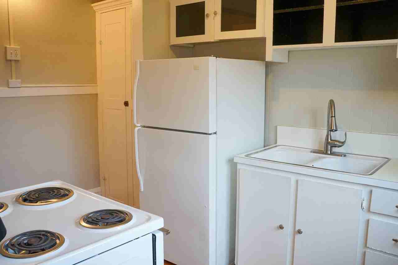 2943 Se Alder St #20 - Photo 6 of 13