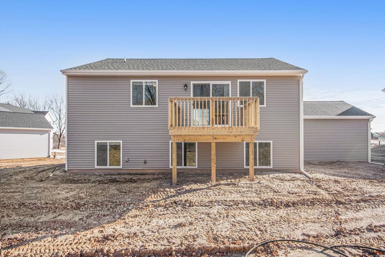 5932 Nancy Ann Dr - Photo 3 of 29