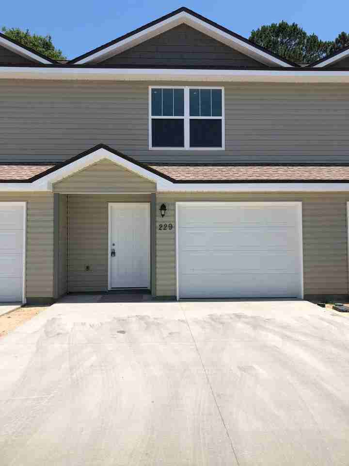 229 Callaway Chase Ln - Photo 2 of 20