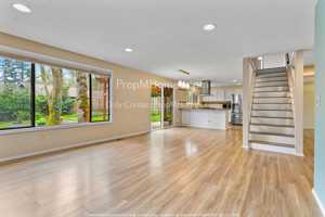 featured image of 2786 Robinwood Way